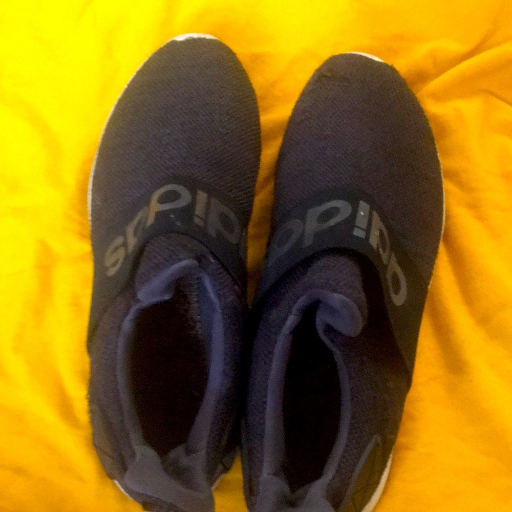 adidas slip shoe on